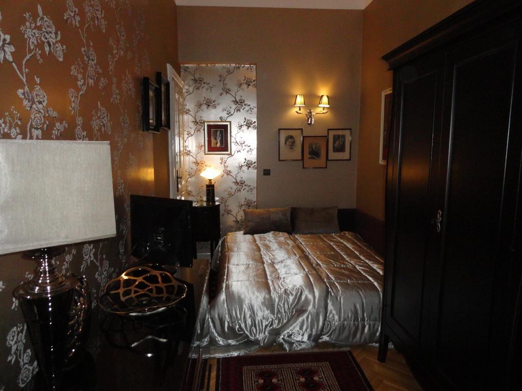 Boudoir * Budapest